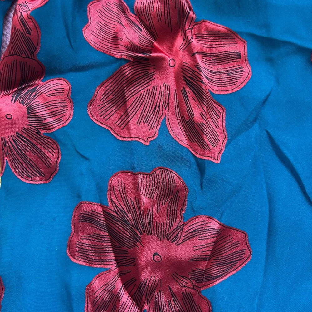 Floral Sheer Blouse - Teal and Red - Picture 5 of 6